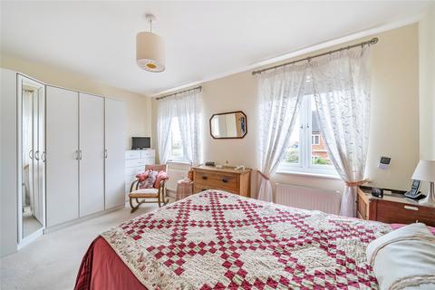 5 Browne Close, Woking, GU22 8LJ