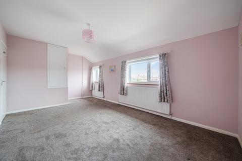 45 Bentham Avenue, Woking, GU21 5LF