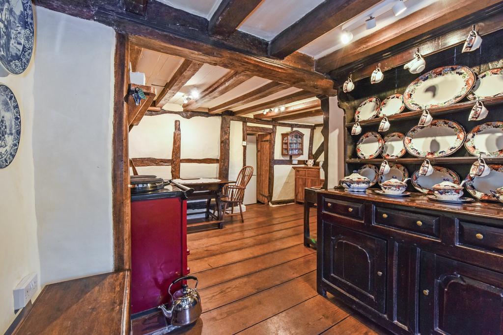 Kitchen/Breakfast Rm