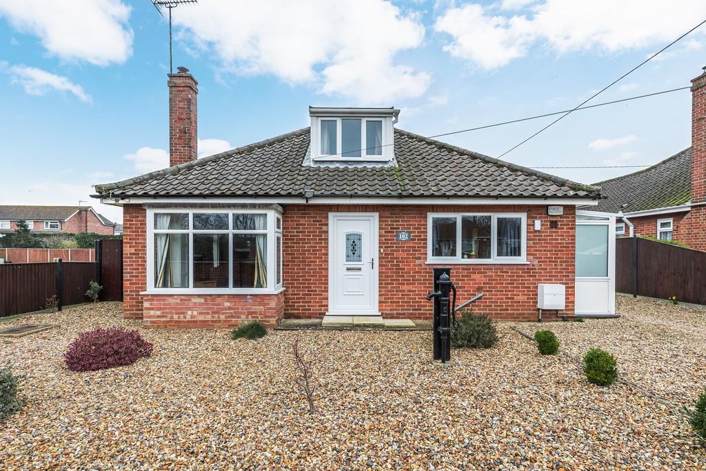 Fakenham 4 bed detached bungalow for sale £375,000