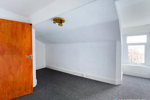 4 bedroom maisonette for sale, Grasmere Road, Blackpool FY1