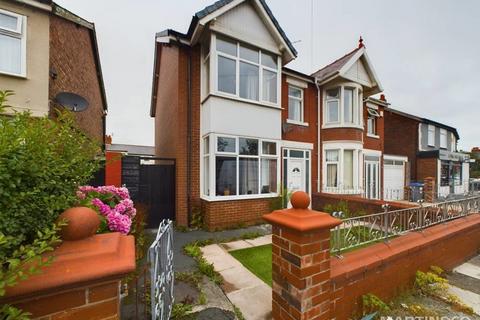 3 bedroom semi-detached house for sale, Marsden Road, South Shore FY4