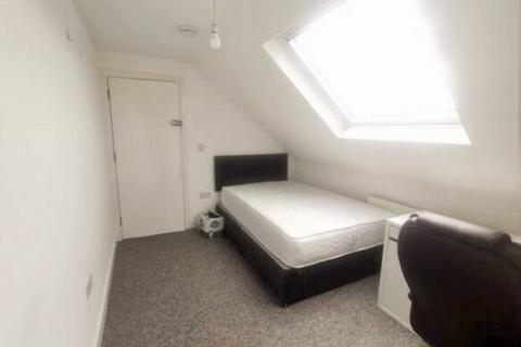 6 bedroom semi-detached house for sale, Bevendean Crescent, Brighton
