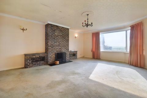 4 bedroom detached bungalow for sale, Equestrian Facility, North End, Saltfleetby LN11 7SX