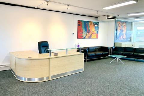Office to rent, Middleborough, Colchester CO1
