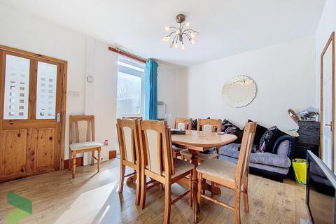 3 Heys Lane, Darwen, BB3 1DT