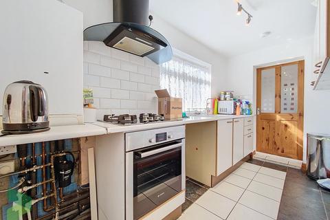 3 Heys Lane, Darwen, BB3 1DT