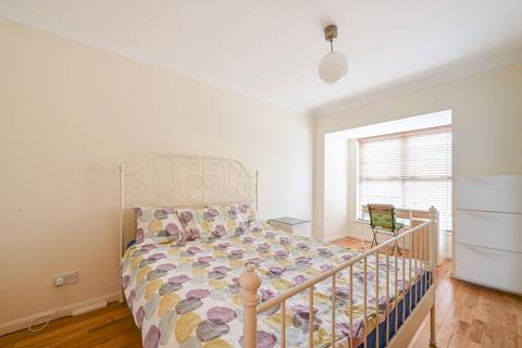 3 bedroom terraced house to rent, Southey Mews, Royal Docks, London, E16