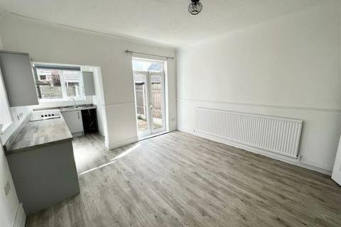 2 bedroom end of terrace house to rent - Edna Street, Bolton-upon-Dearne S63