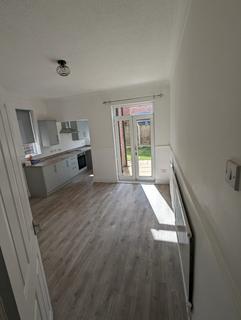 2 bedroom end of terrace house to rent, Edna Street, Bolton-upon-Dearne S63