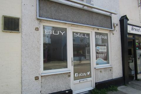 Office to rent, Old Road, Clacton-on-Sea CO15