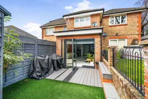 55a Mitcham Lane, London, SW16 6LW