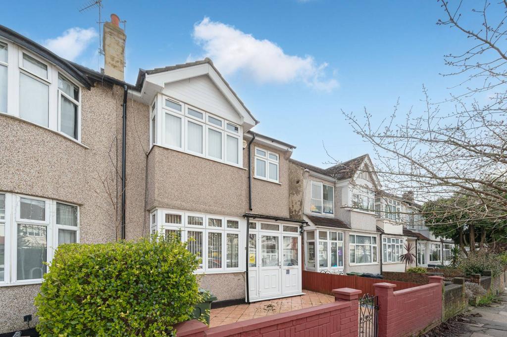 Abercairn Road, Streatham Vale, London, SW16 3 bed end of terrace house