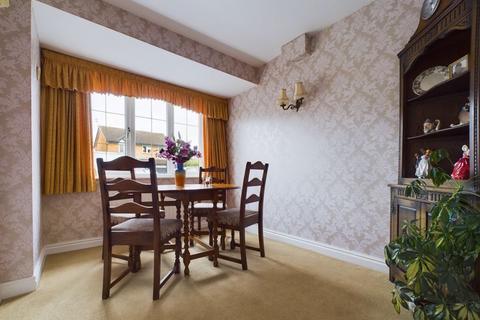 4 bedroom detached house for sale - The Wheatlands, Perton, Wolverhampton WV6