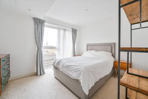 1 bedroom flat for sale - Brent House, Nine Elms Point, Nine Elms, London, SW8