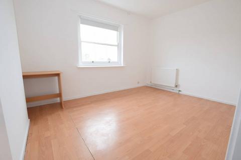 1 bedroom flat to rent - Foxley Road, Oval, London, SW9