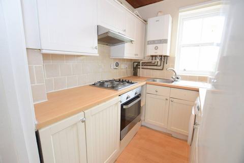 1 bedroom flat to rent, Foxley Road, Oval, London, SW9