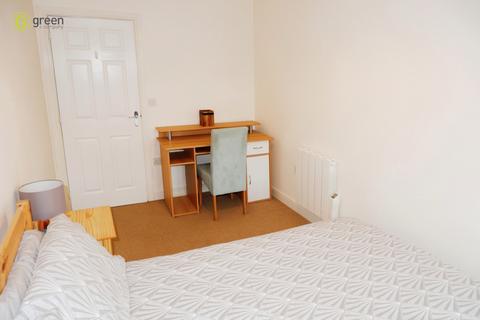 15 Grange Drive, Streetly, Sutton Coldfield, B74 3DT