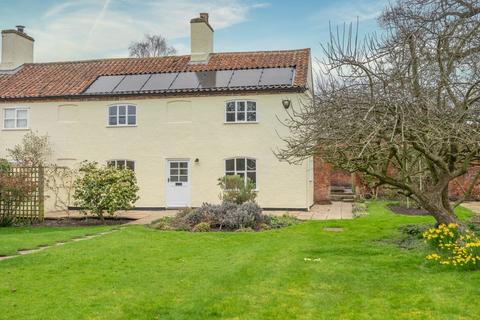 3 bedroom semi-detached house for sale, Reepham