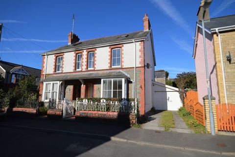 3 bedroom semi-detached house for sale - Woodland Road, Abergavenny
