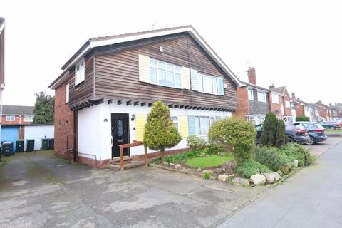 3 bedroom semi-detached house for sale - Rayford Drive, West Bromwich, B71 3QW