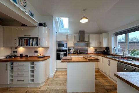 106 Bodmin Road, Truro, TR1 1BG