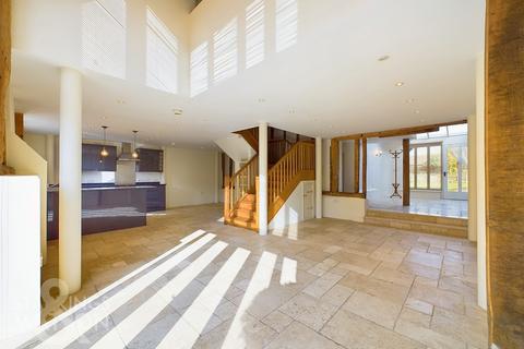 4 bedroom barn conversion for sale, Hurn Lane, Tacolneston, Norwich