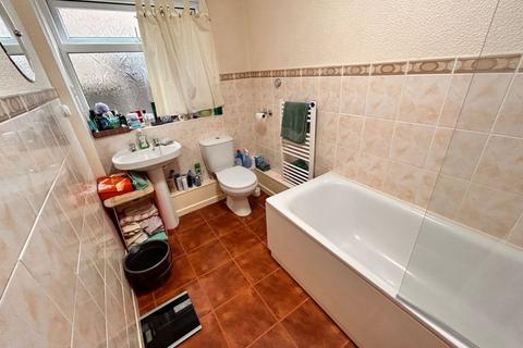 54 Dunchurch Crescent, Sutton Coldfield, B73 6QN