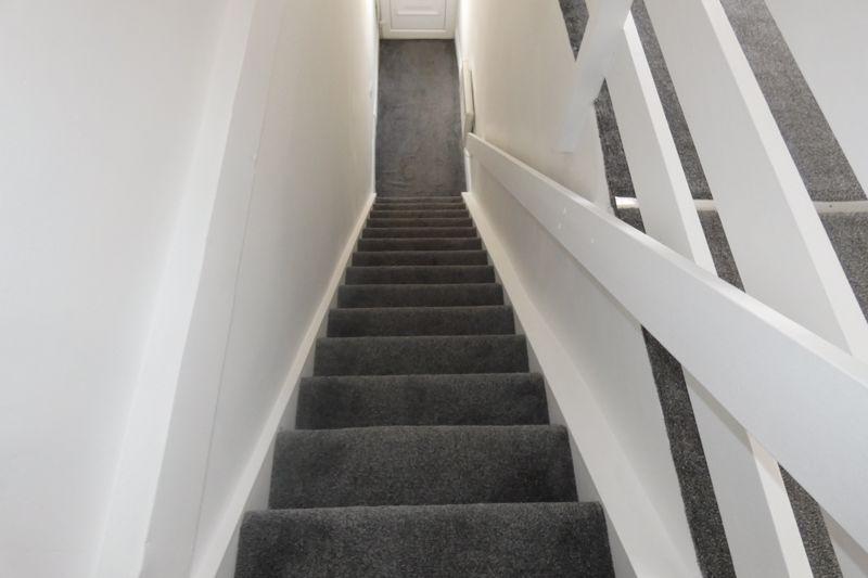Entrance/Stairs to