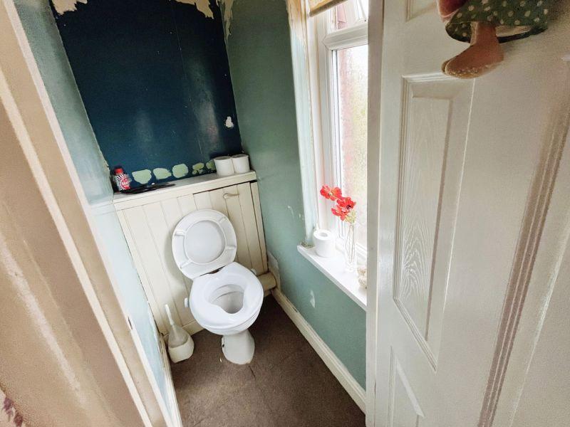 Separate wc