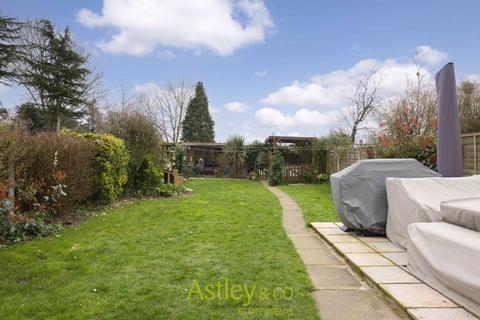 3 bedroom semi-detached house for sale, Rosemary Road, Sprowston, Norwich