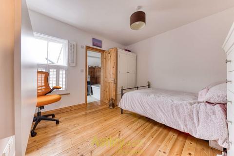 6 Heath Road, Norwich, NR3 1JW