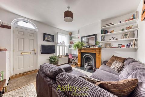 6 Heath Road, Norwich, NR3 1JW