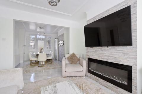 8 Stanhope Avenue, Harrow, HA3 5JW