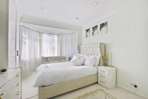 8 Stanhope Avenue, Harrow, HA3 5JW