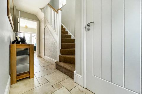 3 bedroom detached house for sale, Old Railway Close, Lechlade GL7