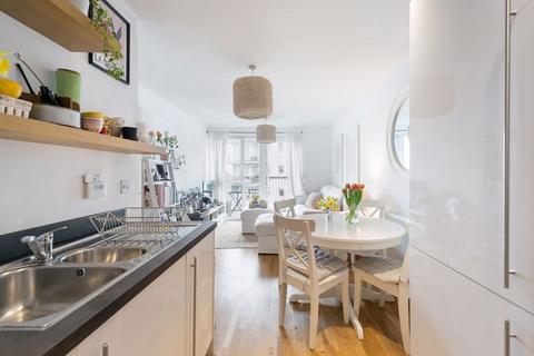 136 Whitestone Way, Croydon, CR0 4FG