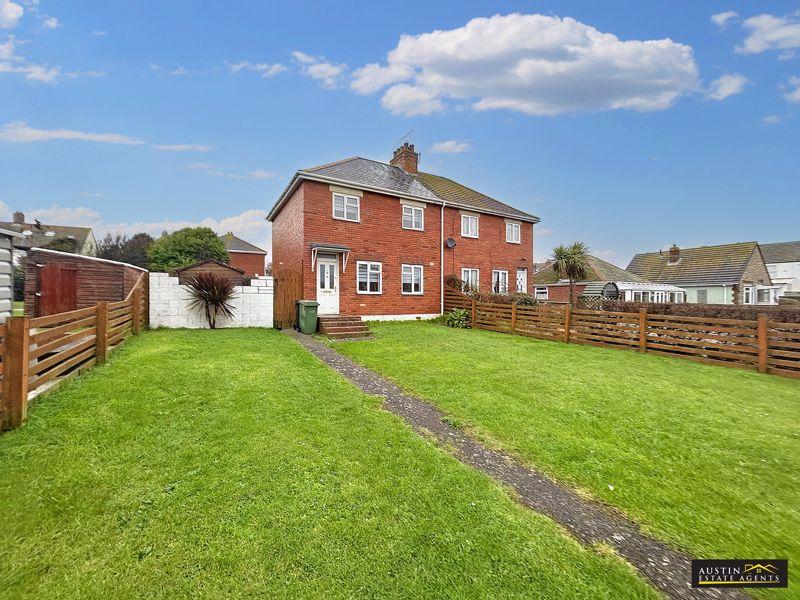 SOUTH ROAD, WYKE REGIS, WEYMOUTH, DORSET 3 bed semidetached house for