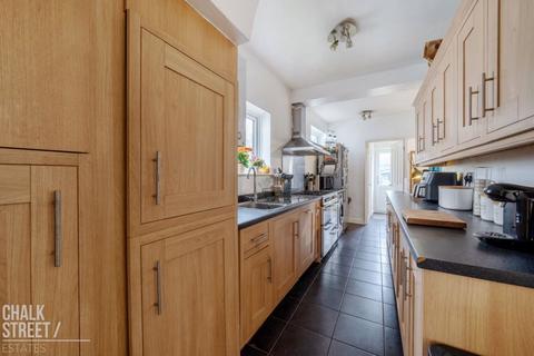 94 Burnway, Hornchurch, RM11 3SQ