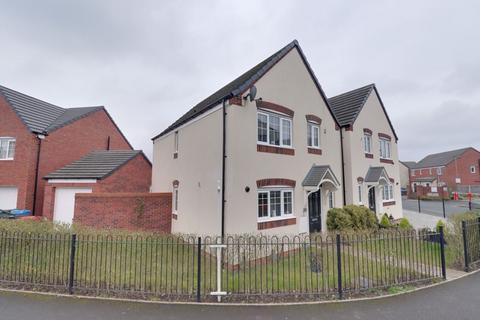 3 bedroom detached house for sale, Shakespeare Drive, Stafford ST19