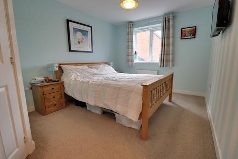 43 Shakespeare Drive, Penkridge, Stafford, ST19 5QZ