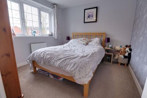 43 Shakespeare Drive, Penkridge, Stafford, ST19 5QZ