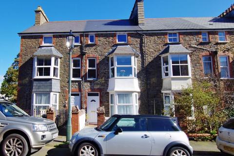 13a Cross Street, Lynton, EX35 6HG