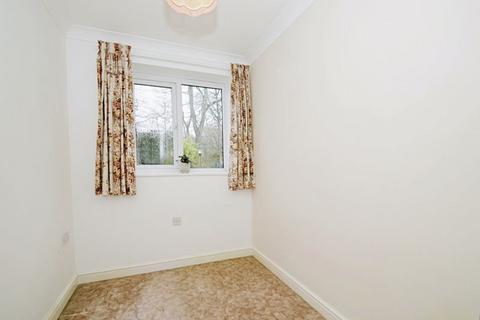 2 bedroom flat for sale, Tregolls Road, Truro TR1