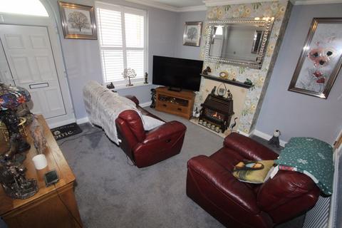2 bedroom end of terrace house for sale, Hill Street, Upper Gornal DY3