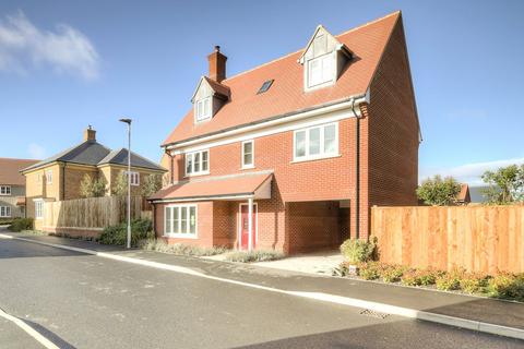 3 bedroom detached house for sale, Bowyers Road, Dunmow, CM6