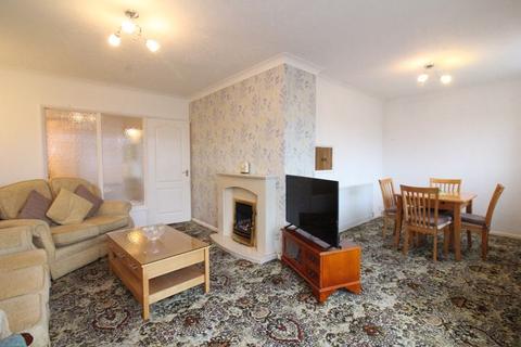 2 bedroom detached bungalow for sale, Regent Close, Kingswinford DY6