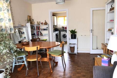 2 bedroom flat for sale, Chichester Road, Seaford BN25