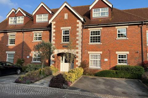 2 bedroom flat for sale, Wheat House, Goring Court, Steyning, West Sussex, BN44 3QJ