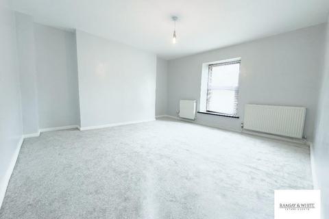 2 River Row, Abercynon, Mountain Ash, CF45 4TB